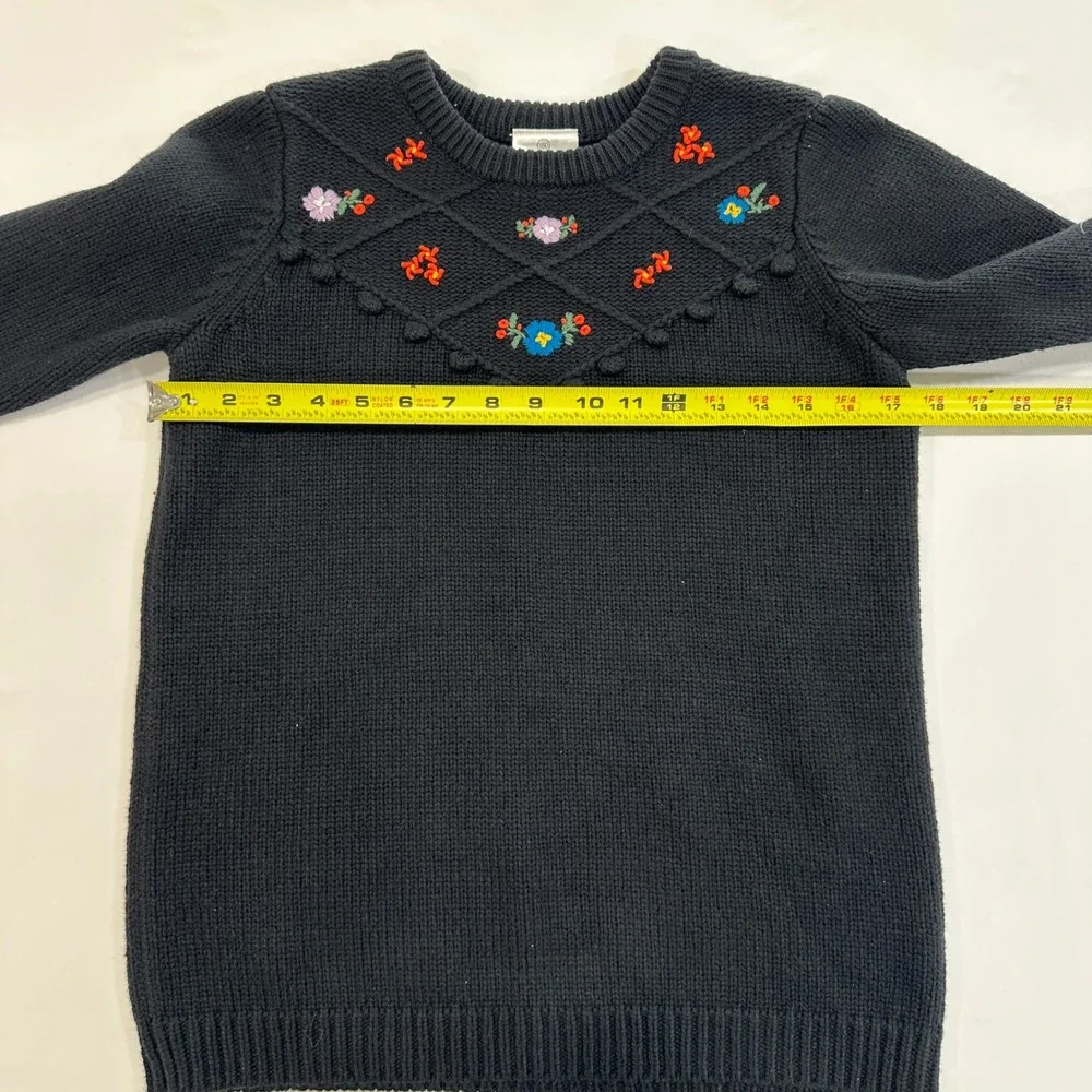 Hanna Andersson Floral‎ Embroidered Sweater Kids 160 Black Pom Pom | Cottagecore
